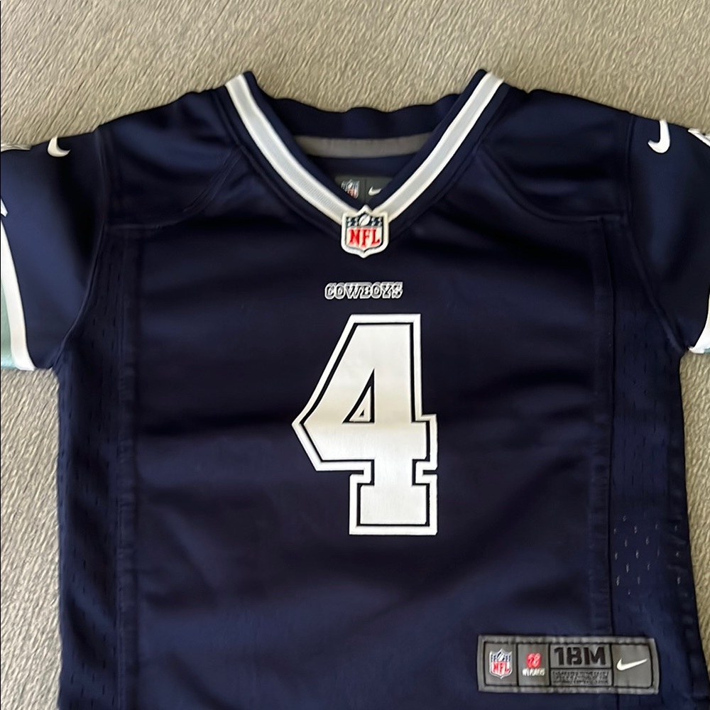 Nike Blue Jersey for Sports Enthusiasts